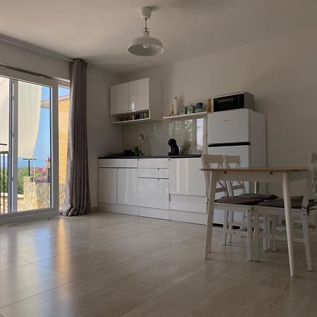 D&M Apartments Palit Exteriör bild